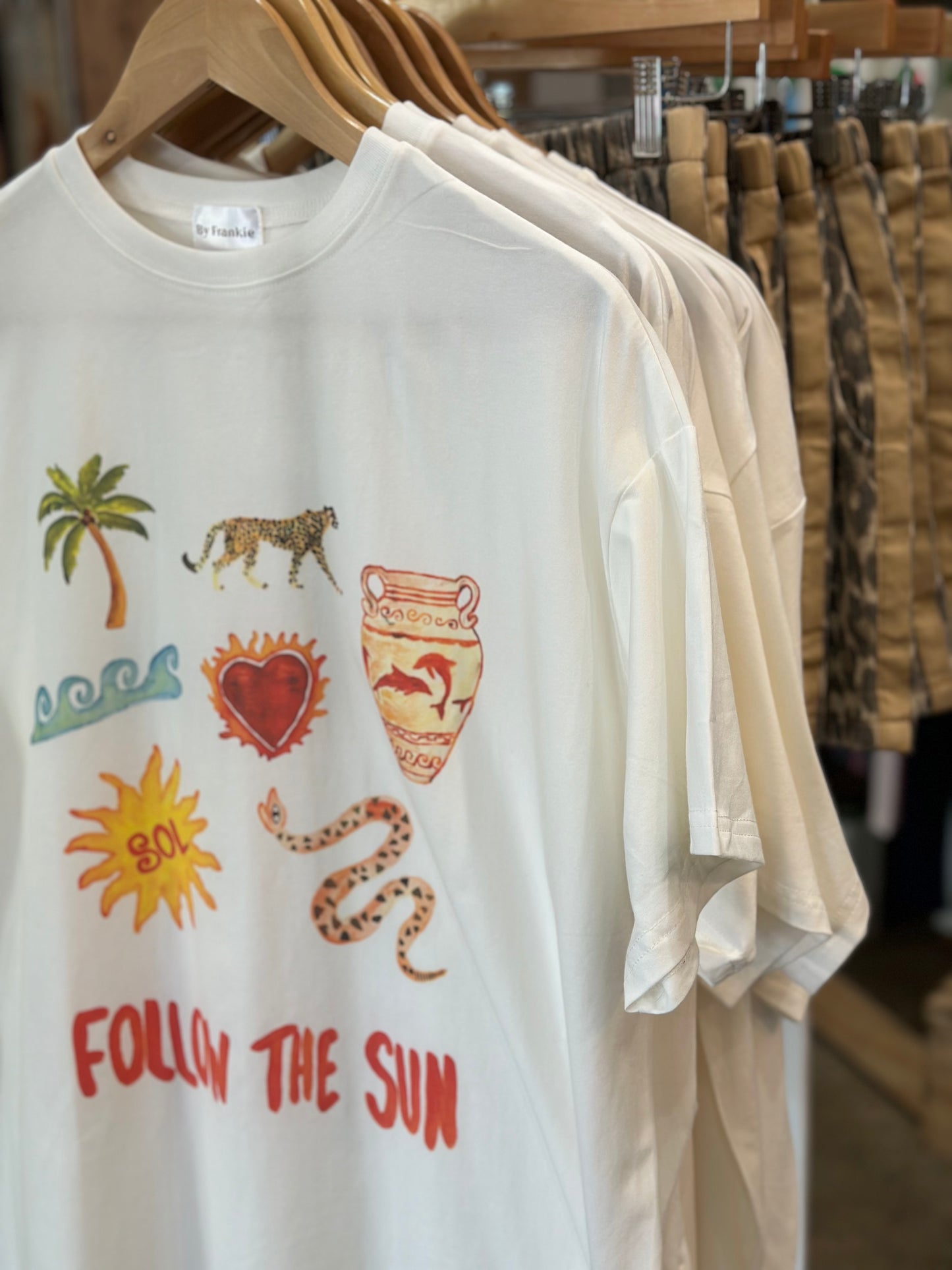 Follow the sun tee - ladies
