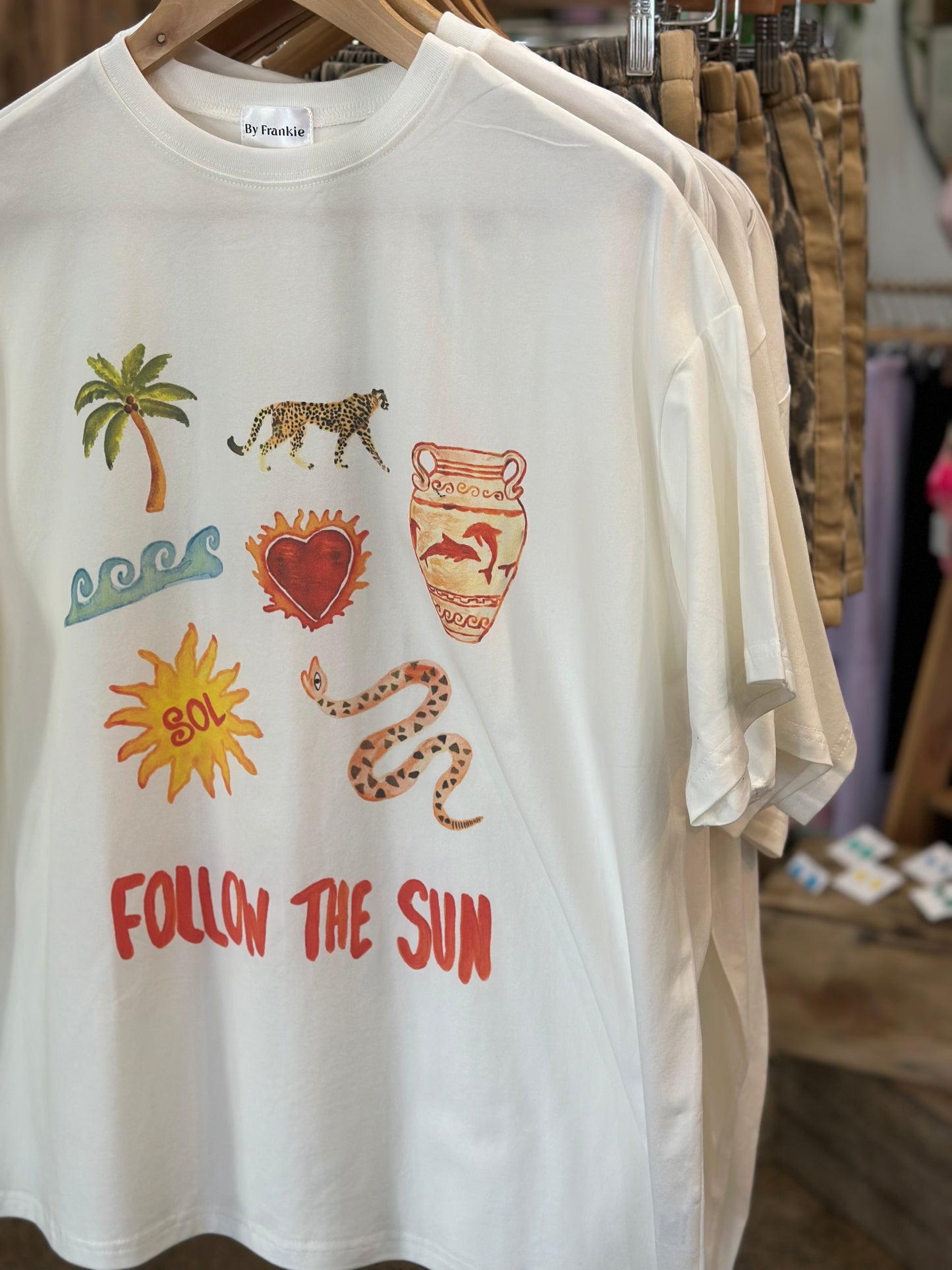 Follow the sun tee - ladies