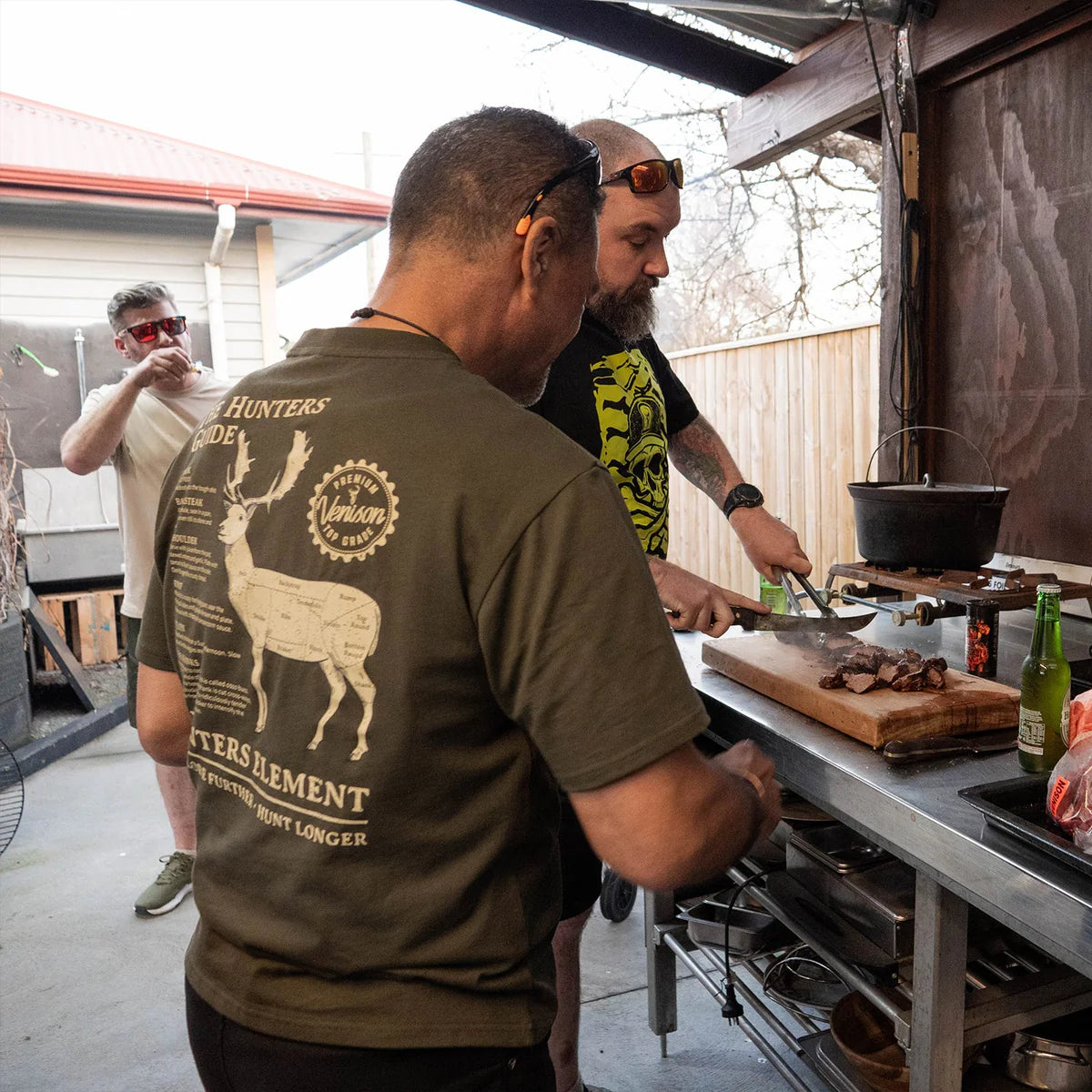 Mens Hunters Guide Tee