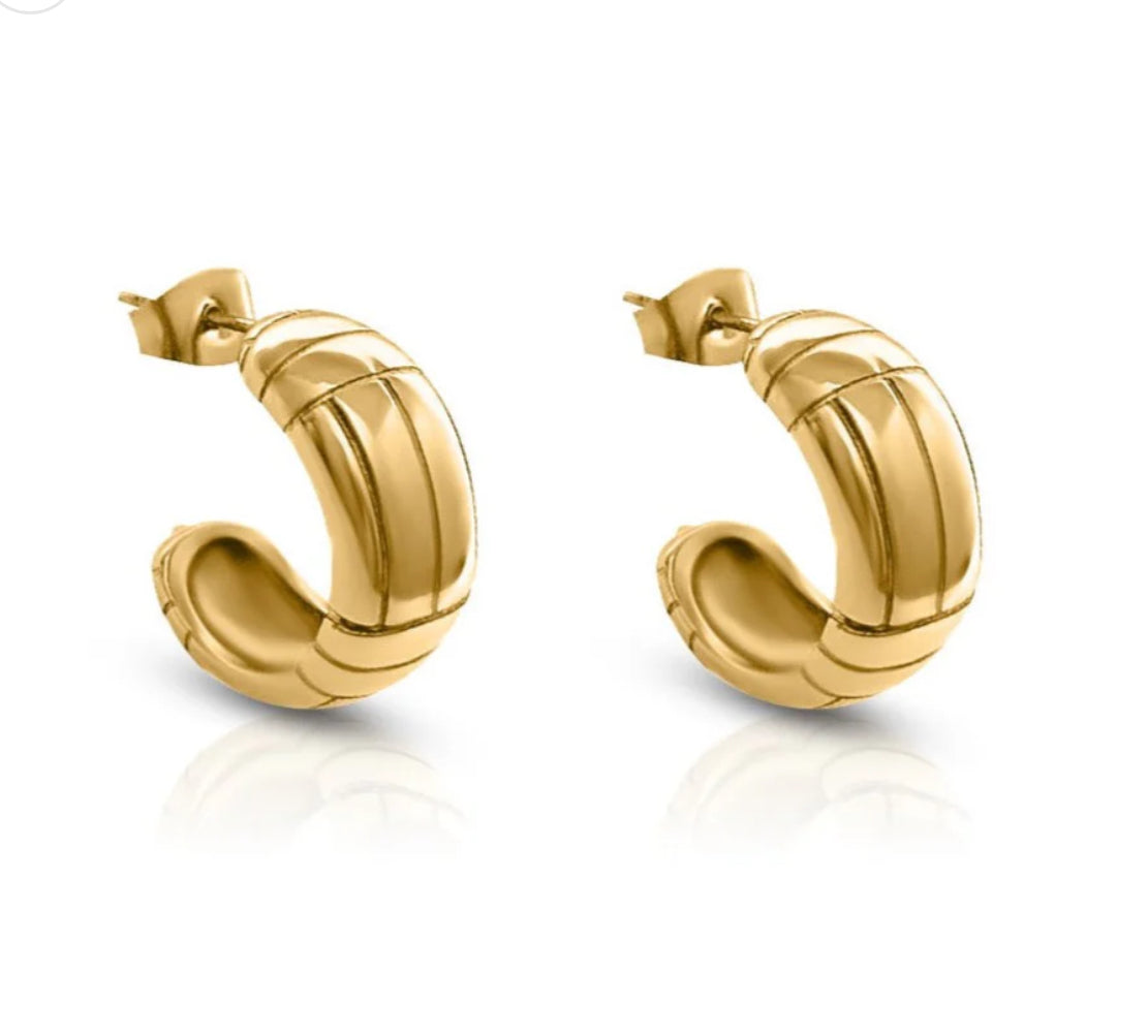 Podium Hoop Earrings